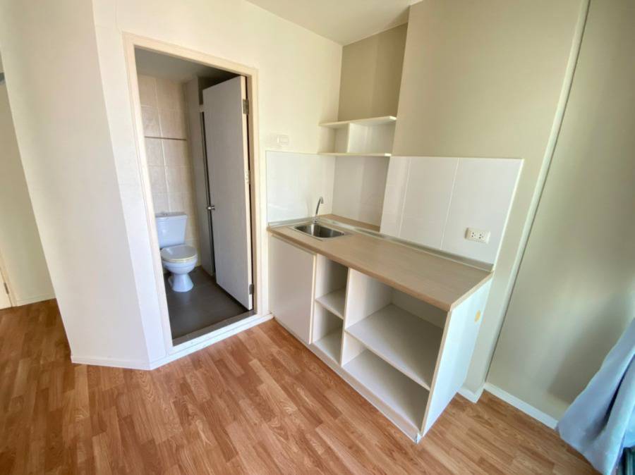 คอนโดรูป 8